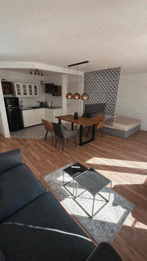 Apartament Schoene, Neu Sanierte Unterkunft In Belebter Region Lipsk Zewnętrze zdjęcie