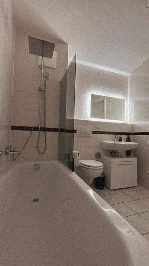 Apartament Schoene, Neu Sanierte Unterkunft In Belebter Region Lipsk Zewnętrze zdjęcie